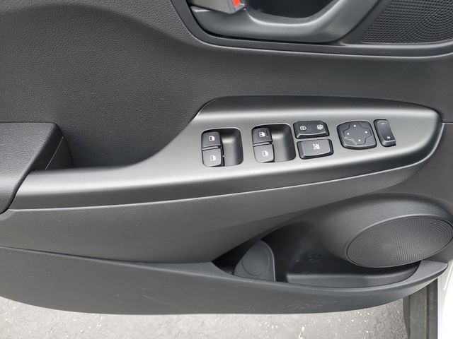 2023 Hyundai Kona SE - Photo 20