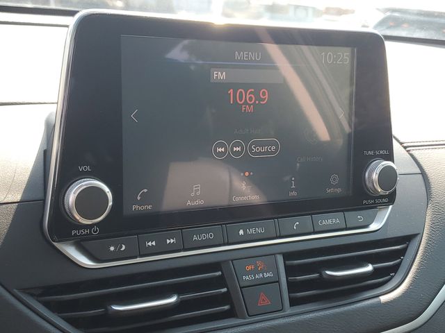 2022 Nissan Altima SR - Photo 25