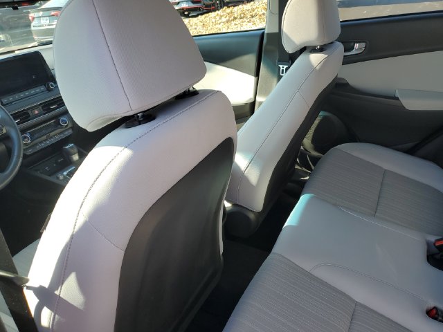 2023 Hyundai Kona SEL - Photo 13