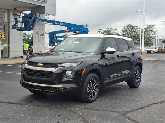 2023 Chevrolet Trailblazer ACTIV photo 2