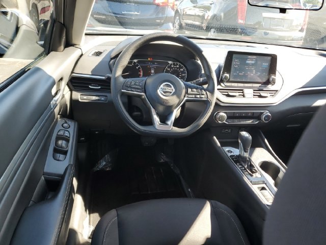 2022 Nissan Altima SV - Photo 12