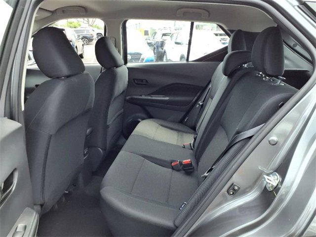 2025 Nissan KICKS PLAY Base - Photo 6