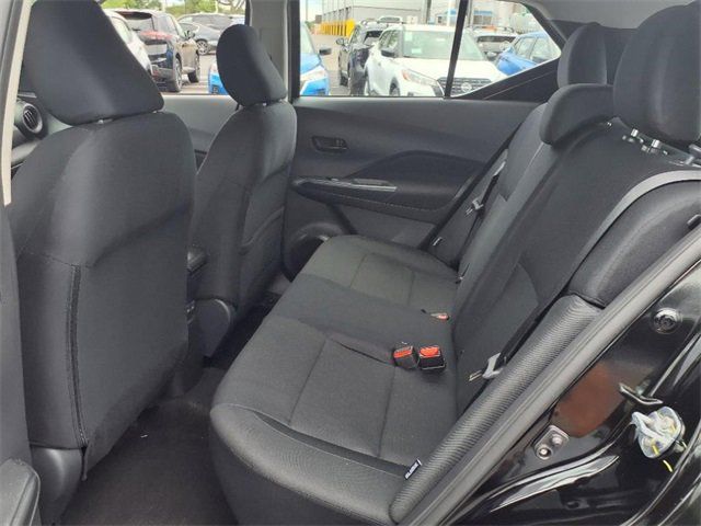 2025 Nissan KICKS PLAY Base - Photo 6