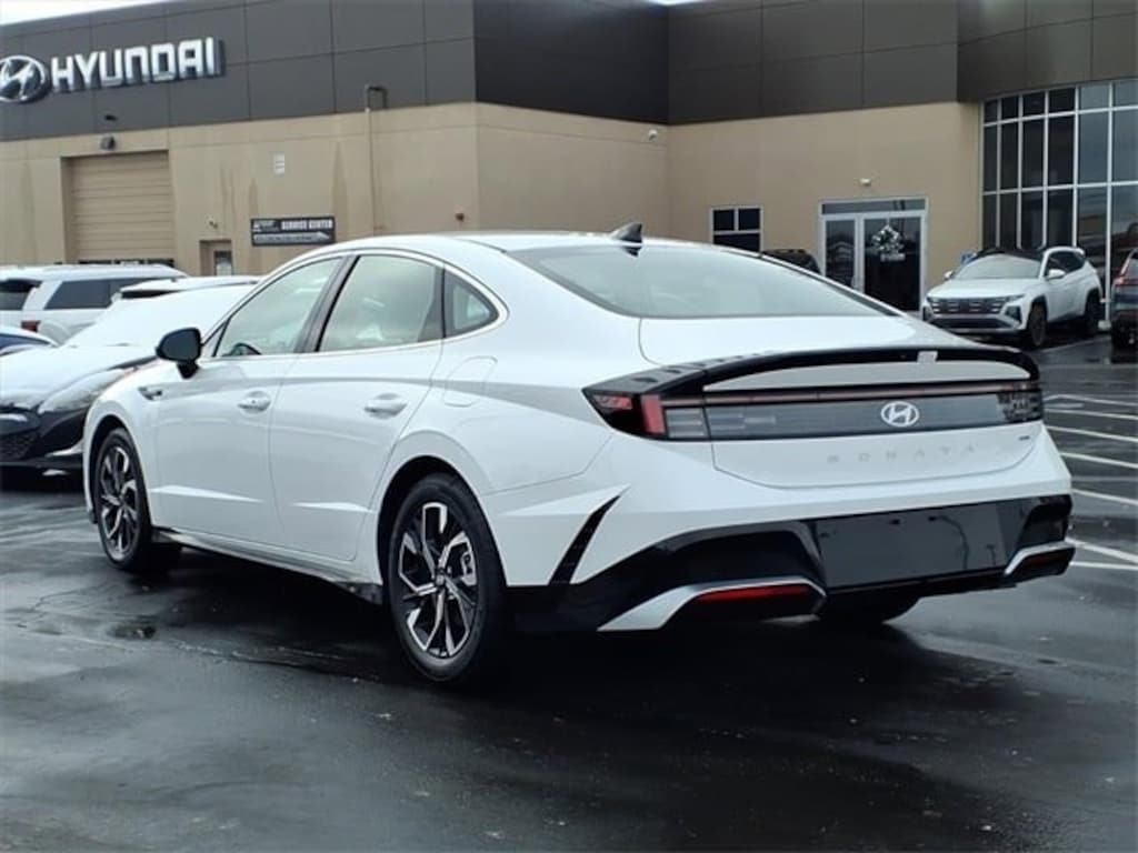 Certified 2025 Hyundai Sonata SEL Sedan