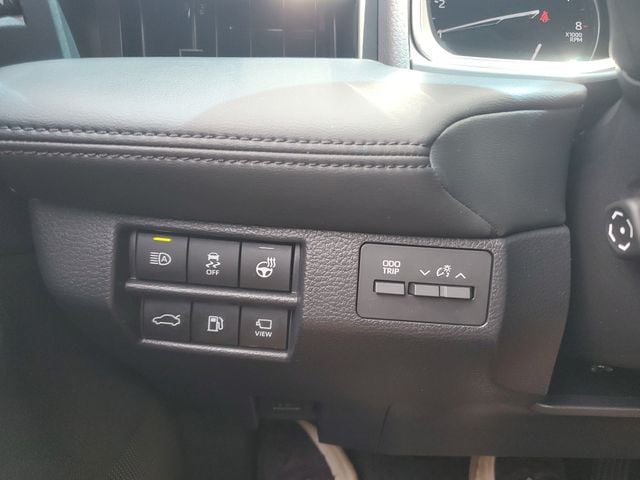 2021 Toyota Avalon Limited - Photo 22
