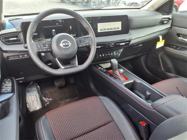 2025 Nissan Kicks SR - Photo 7