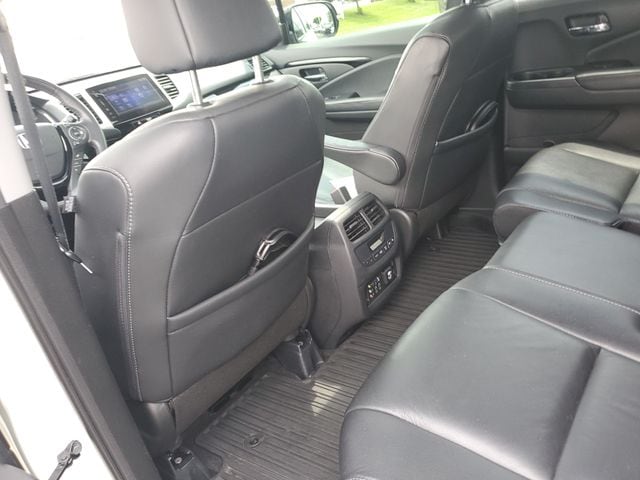 2018 Honda Pilot Touring - Photo 14