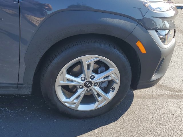 2023 Hyundai Kona SEL - Photo 6