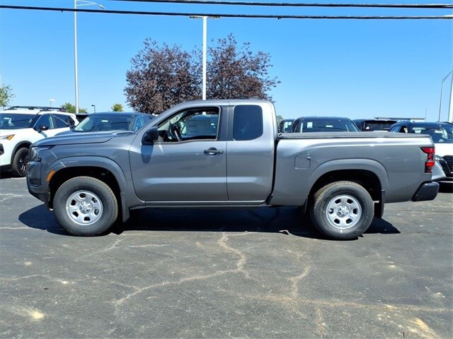2026 Nissan Frontier S photo 3