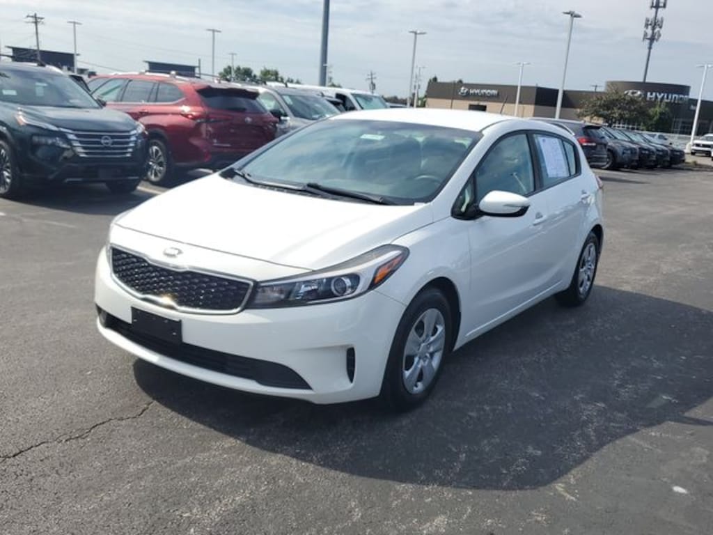 Used 2017 Kia Forte5 LX Hatchback