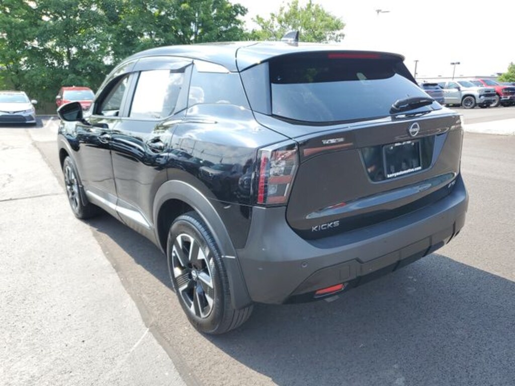 Certified 2025 Nissan Kicks SV SUV