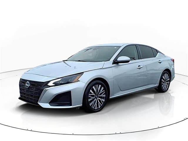 2023 Nissan Altima SV