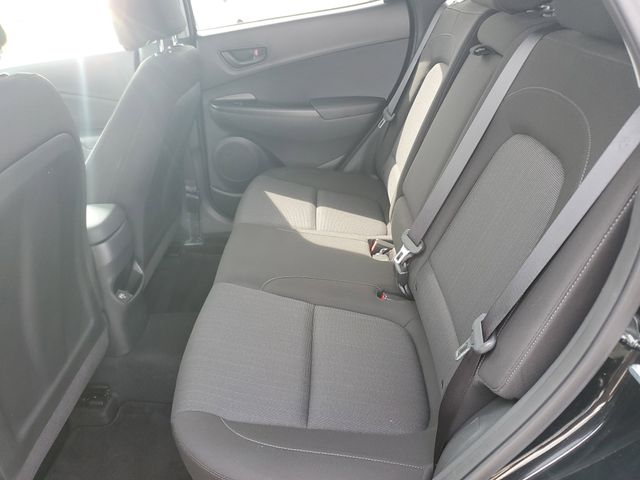 2023 Hyundai Kona SEL - Photo 13