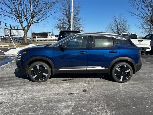 2025 Nissan Kicks SR photo 3