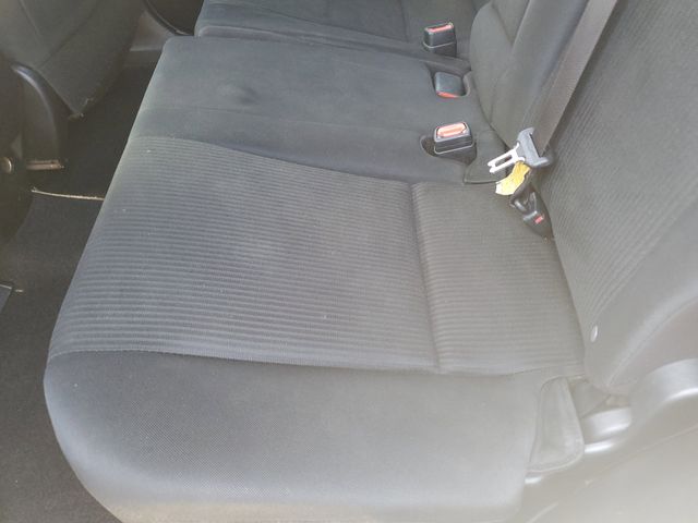 2016 Toyota RAV4 LE - Photo 13