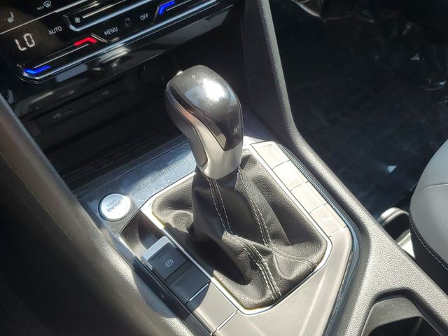 2025 Volkswagen Taos SE - Photo 28