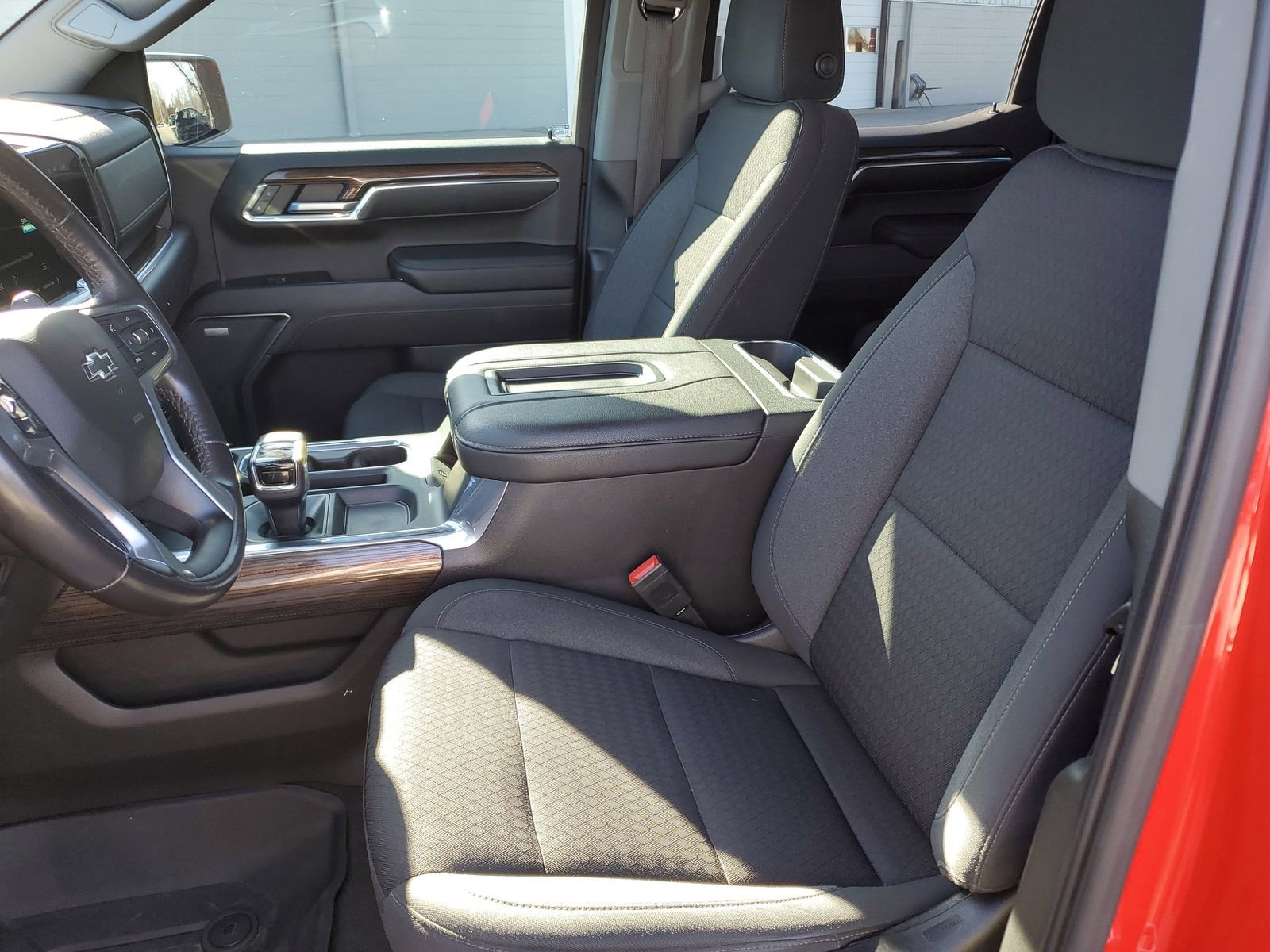 2022 Chevrolet Silverado 1500 RST - Photo 17