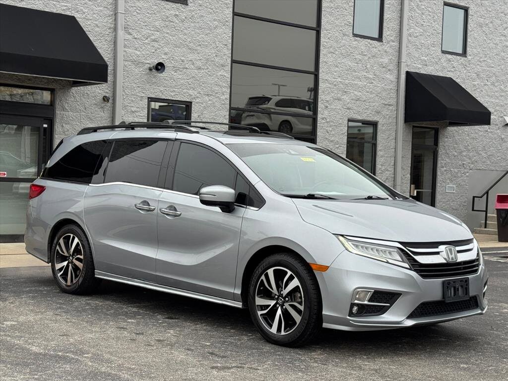 2019 Honda Odyssey Elite photo 4