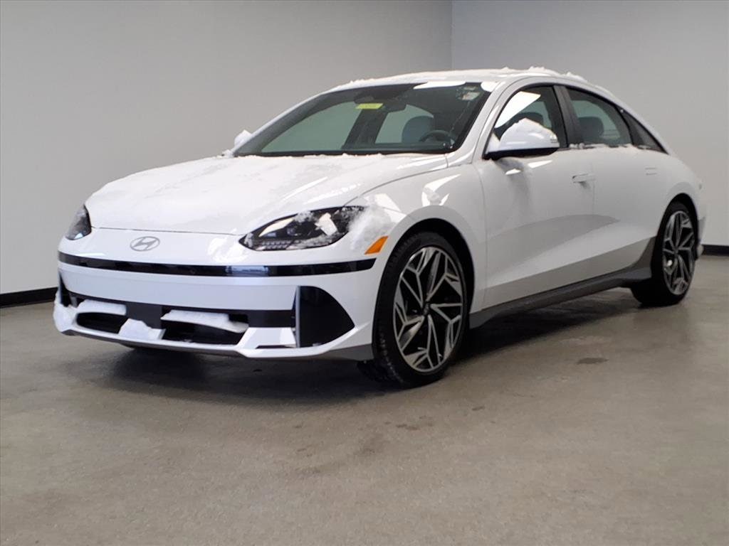 Used 2023 Hyundai IONIQ 6 SEL with VIN KMHM34AC8PA049083 for sale in Florence, KY