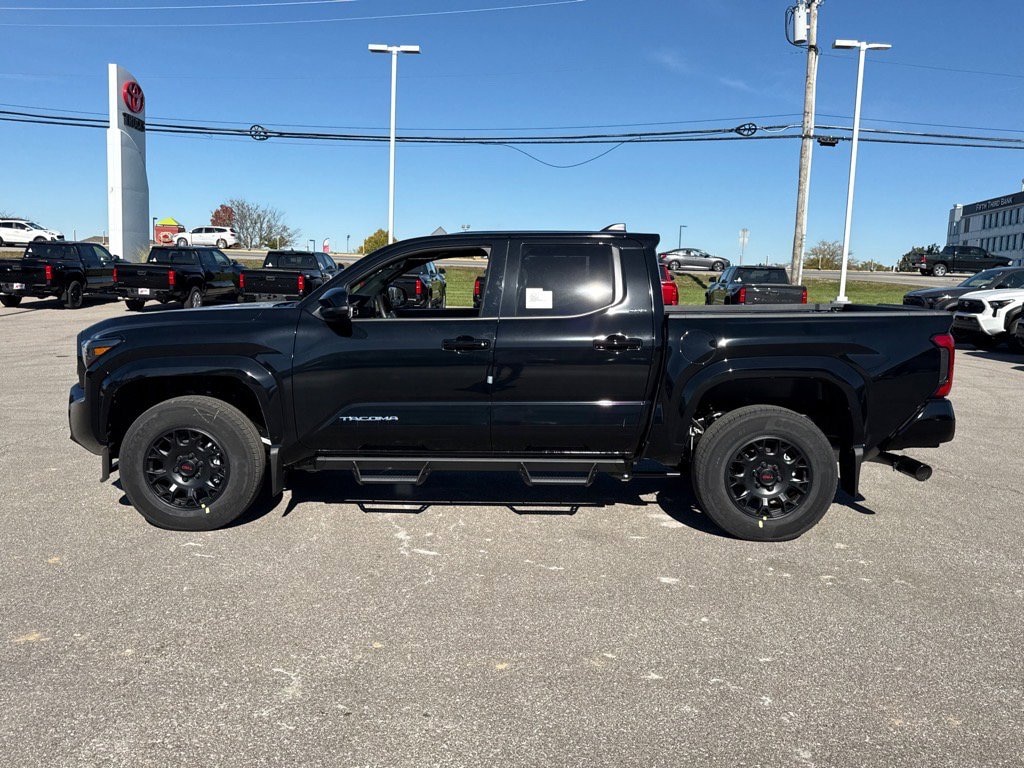 New 2025 Toyota Tacoma SR5 Truck Double Cab