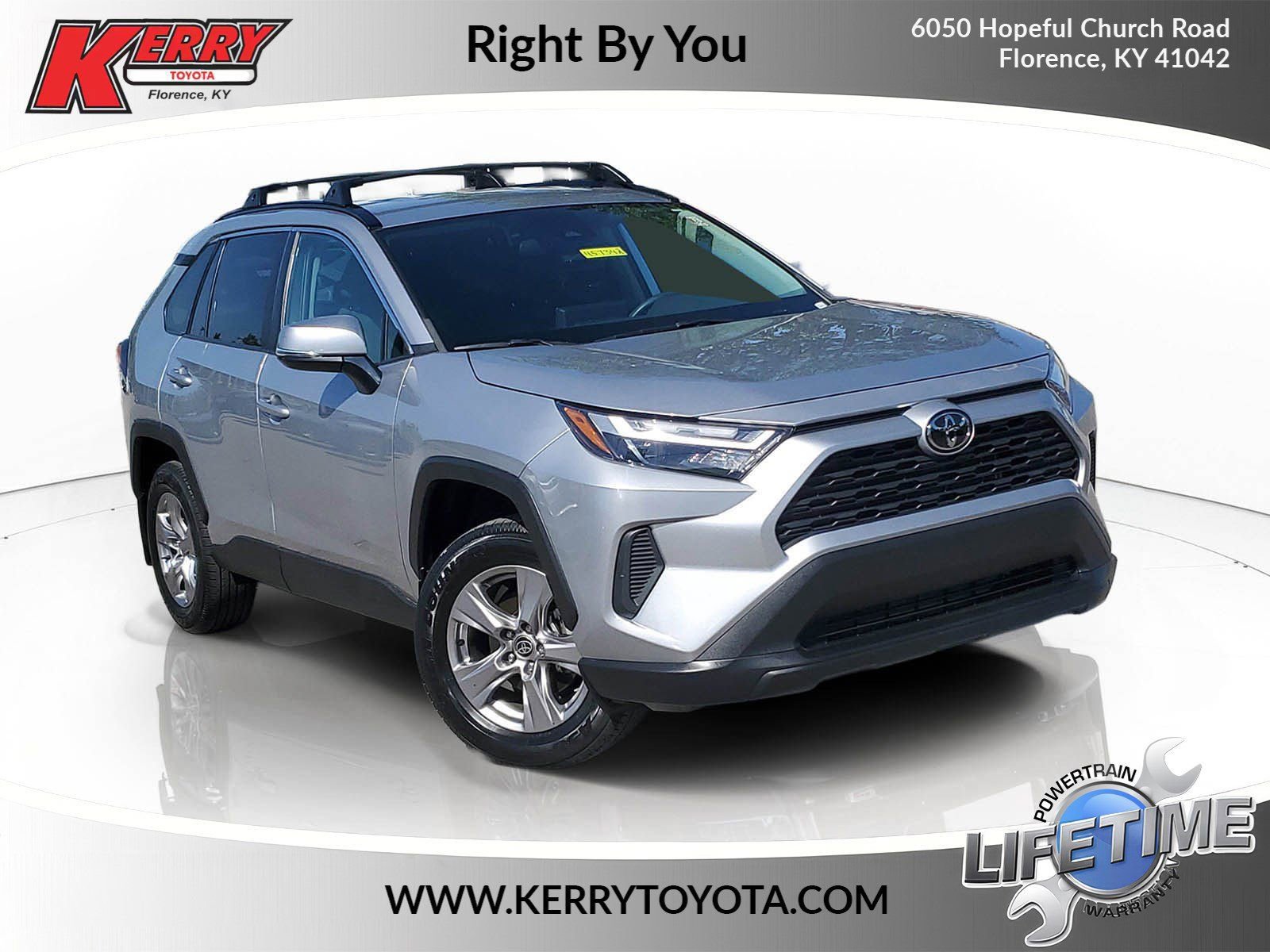 2023 Toyota RAV4 XLE AWD's photo