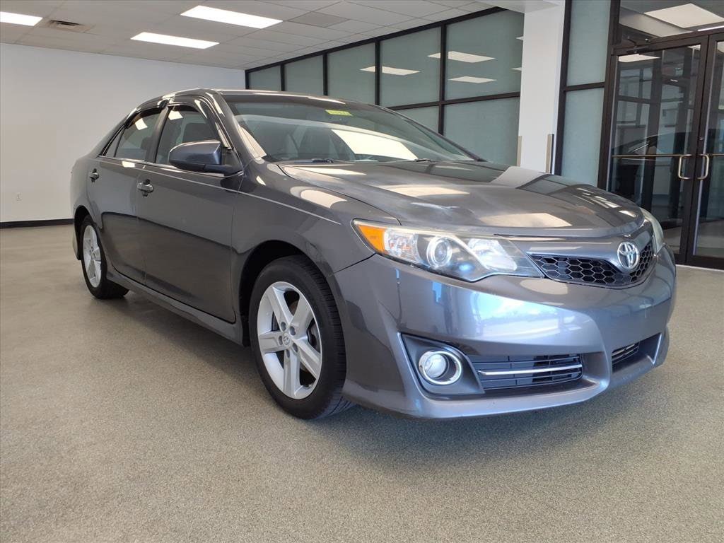 Used 2012 Toyota Camry SE with VIN 4T1BF1FK2CU080934 for sale in Florence, KY