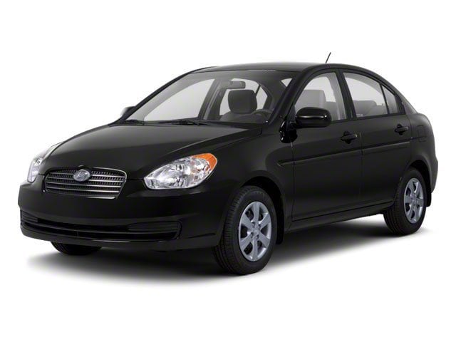2010 Hyundai Accent GLS's photo