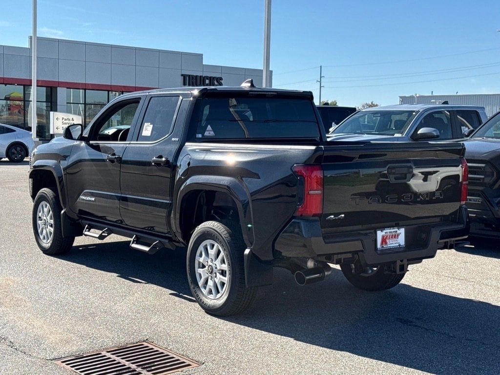 New 2025 Toyota Tacoma SR5 Truck Double Cab