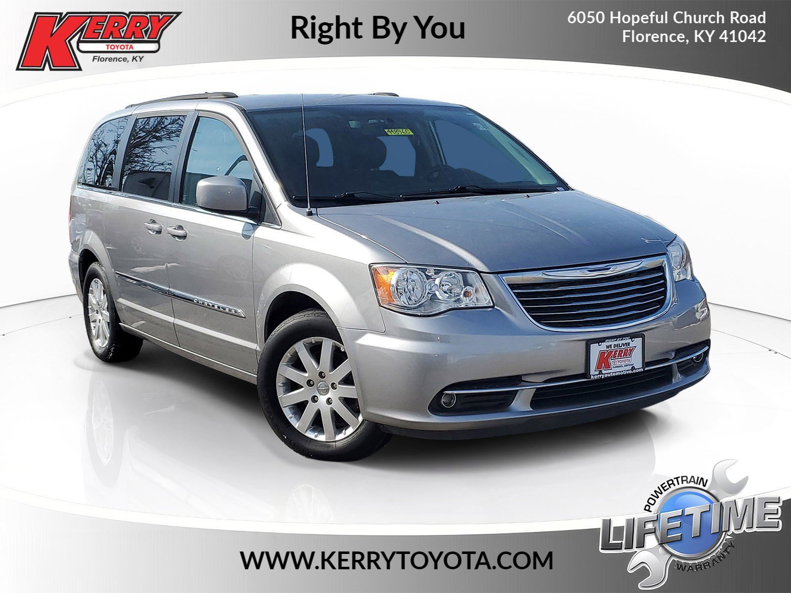 2016 Chrysler Town & Country Touring