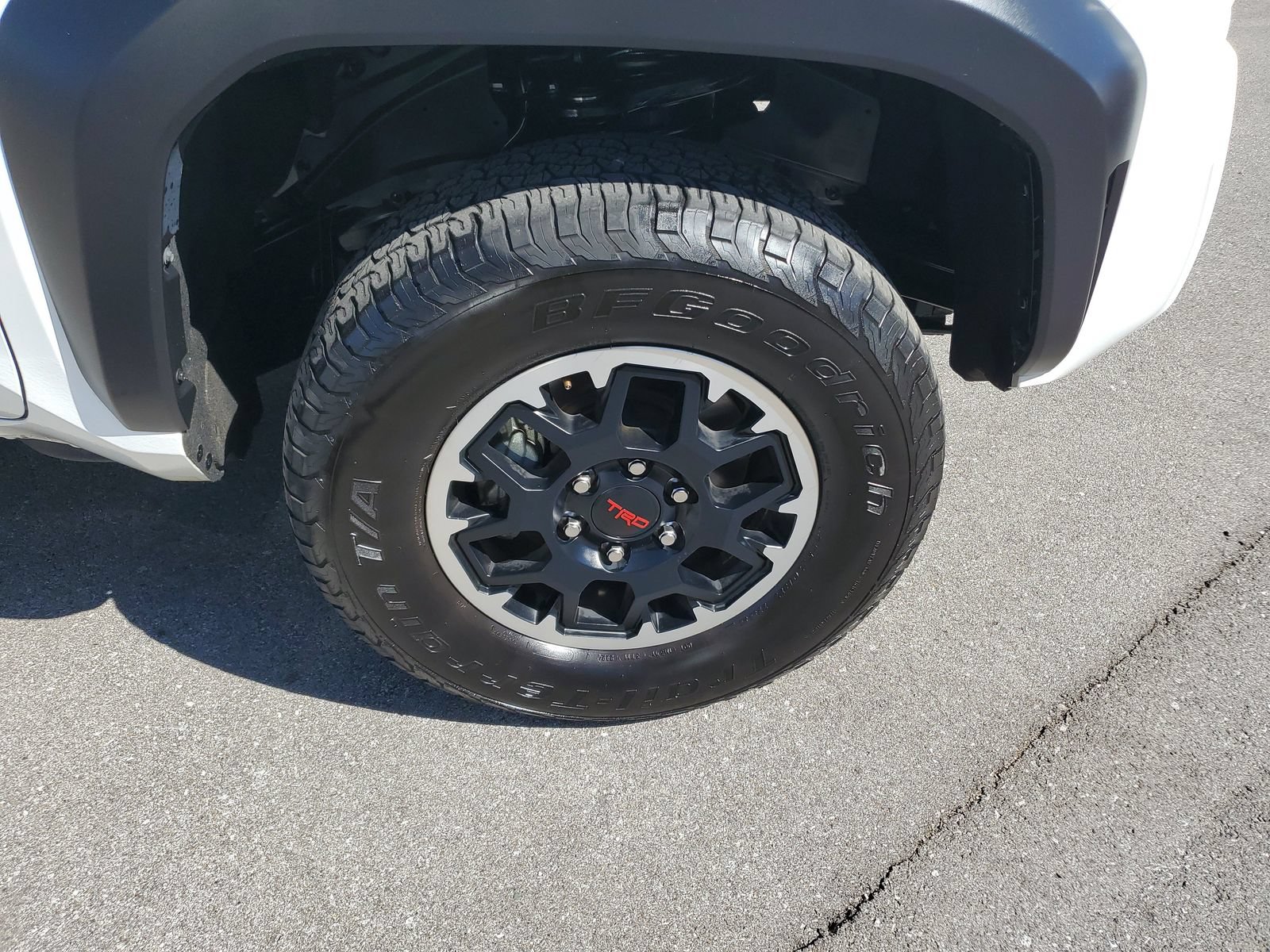 2024 Toyota Tacoma TRD Off Road - Photo 6