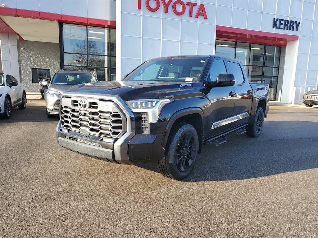 New 2026 Toyota Tundra i-FORCE MAX Platinum i-FORCE MAX Truck CrewMax