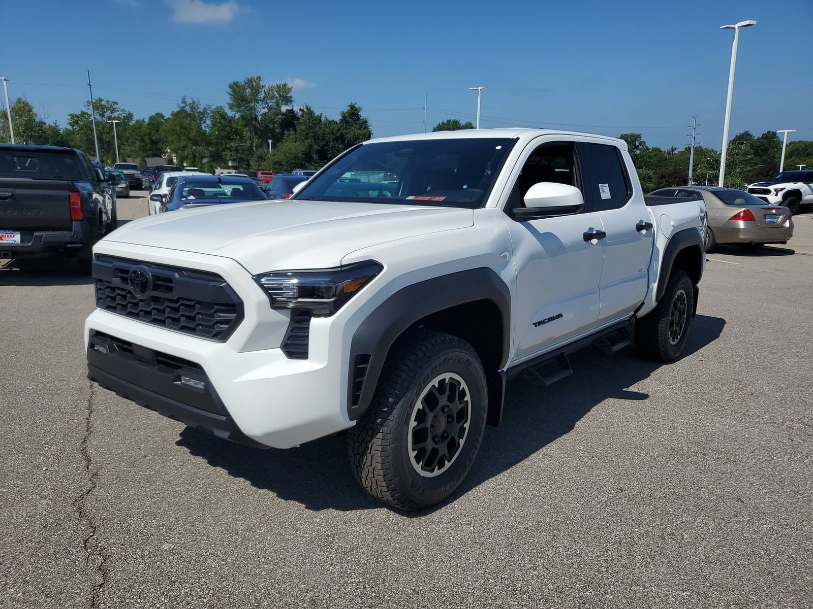 2026 Toyota Tacoma TRD Off Road - Photo 2