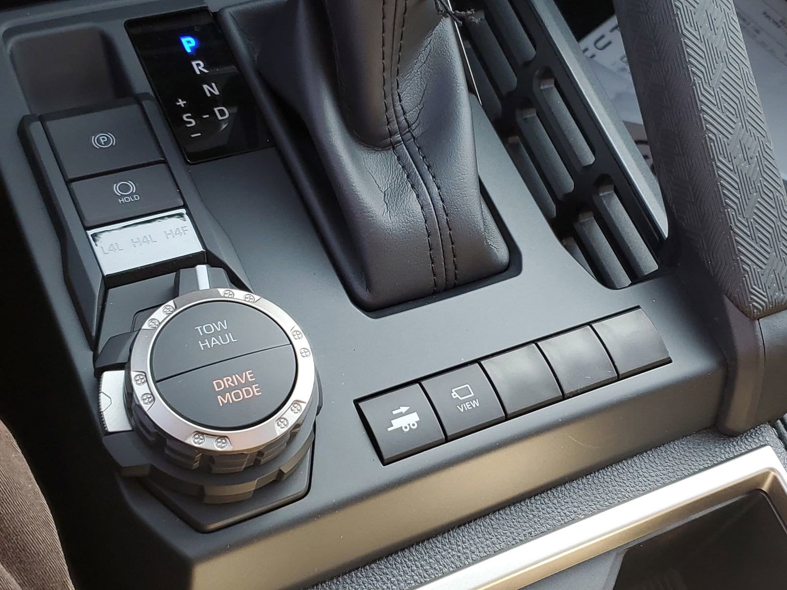 2026 Toyota Tacoma Limited - Photo 31
