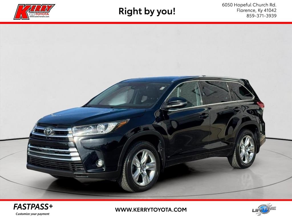 2019 Toyota Highlander Limited's photo