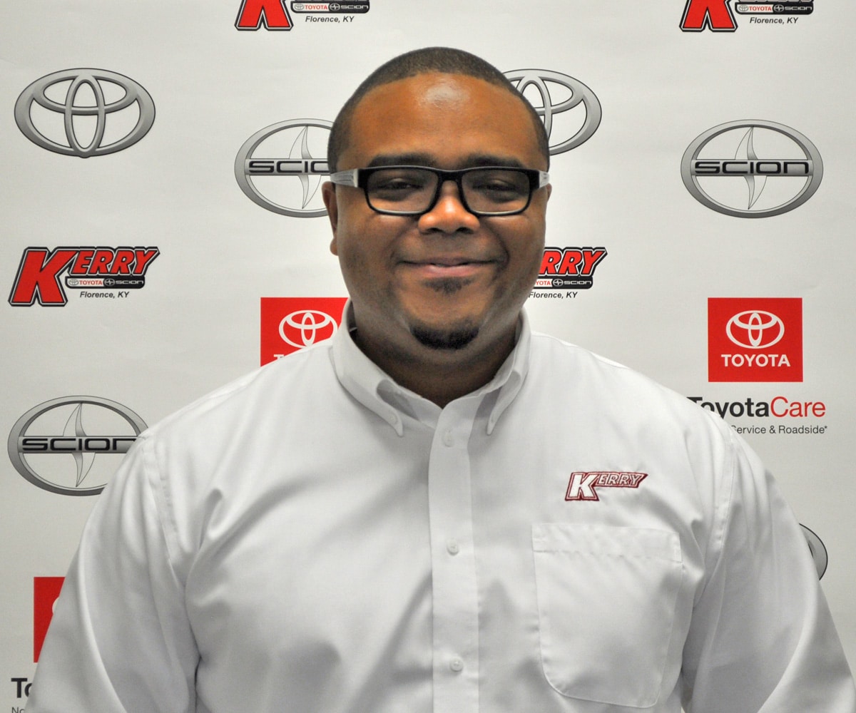 Meet the New Car Sales Team Kerry Toyota