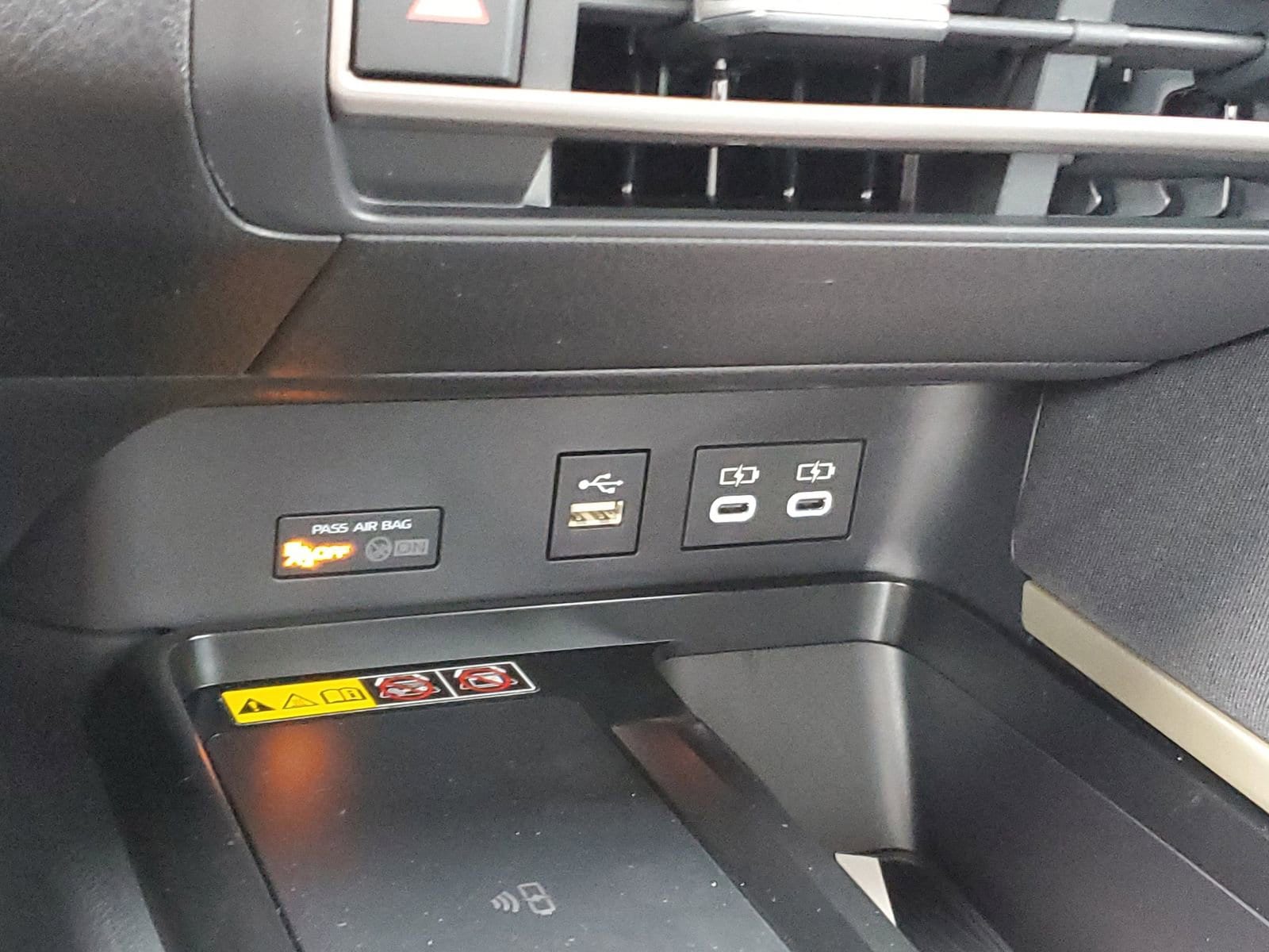 2026 Toyota Camry LE - Photo 30