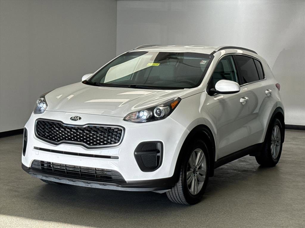 Used 2018 Kia Sportage LX with VIN KNDPM3AC4J7483546 for sale in Florence, KY
