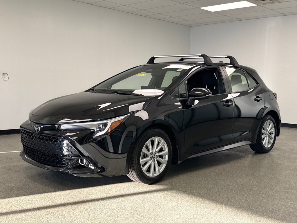 2024 Toyota Corolla SE photo 2