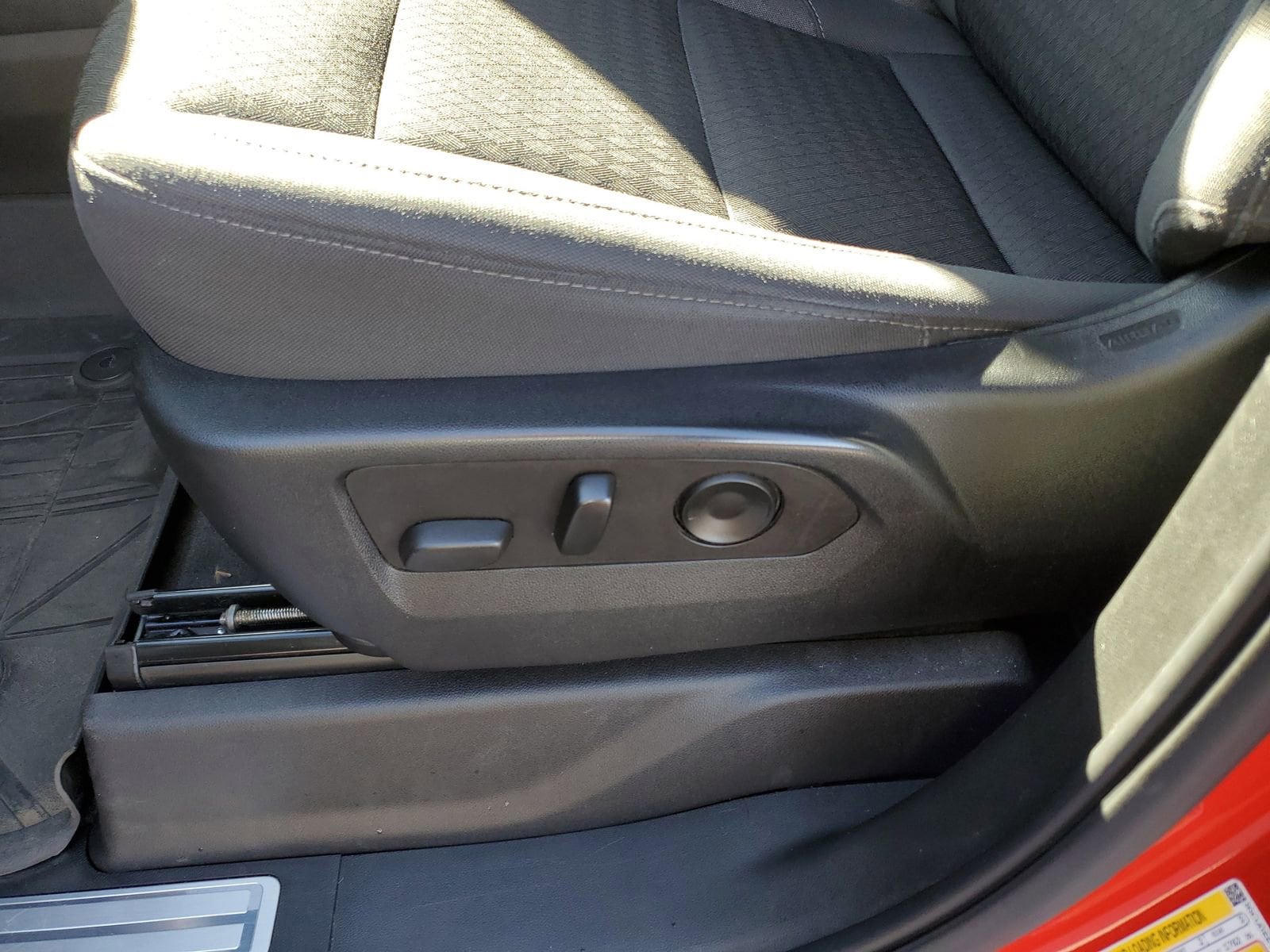 2022 Chevrolet Silverado 1500 RST - Photo 18