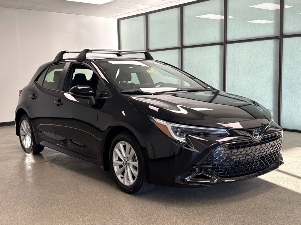 Certified 2024 Toyota Corolla Hatchback SE Hatchback
