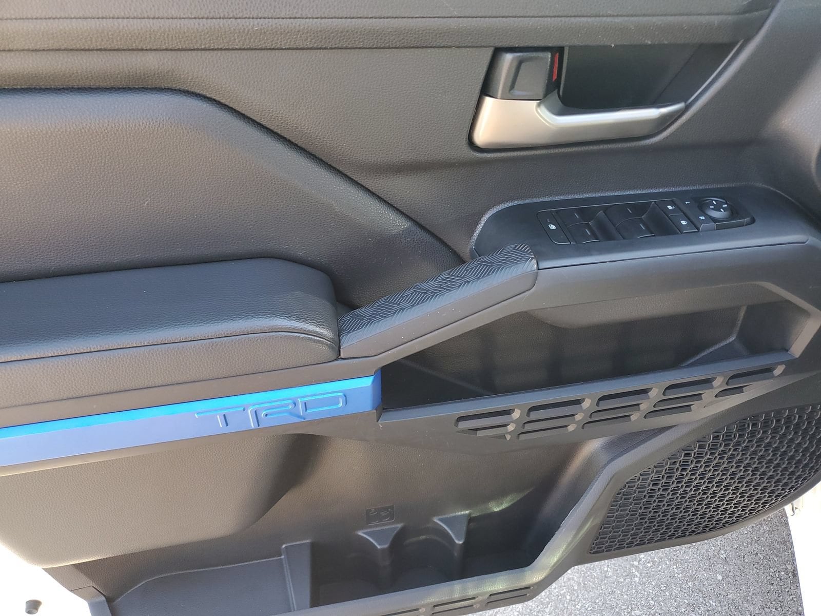 2024 Toyota Tacoma TRD Off Road - Photo 19