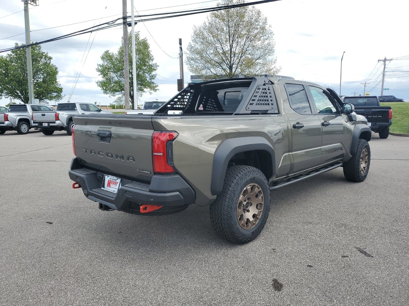 2026 Toyota Tacoma Trailhunter - Photo 4