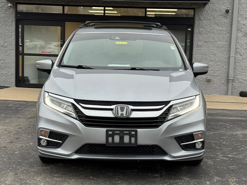 2019 Honda Odyssey Elite photo 3