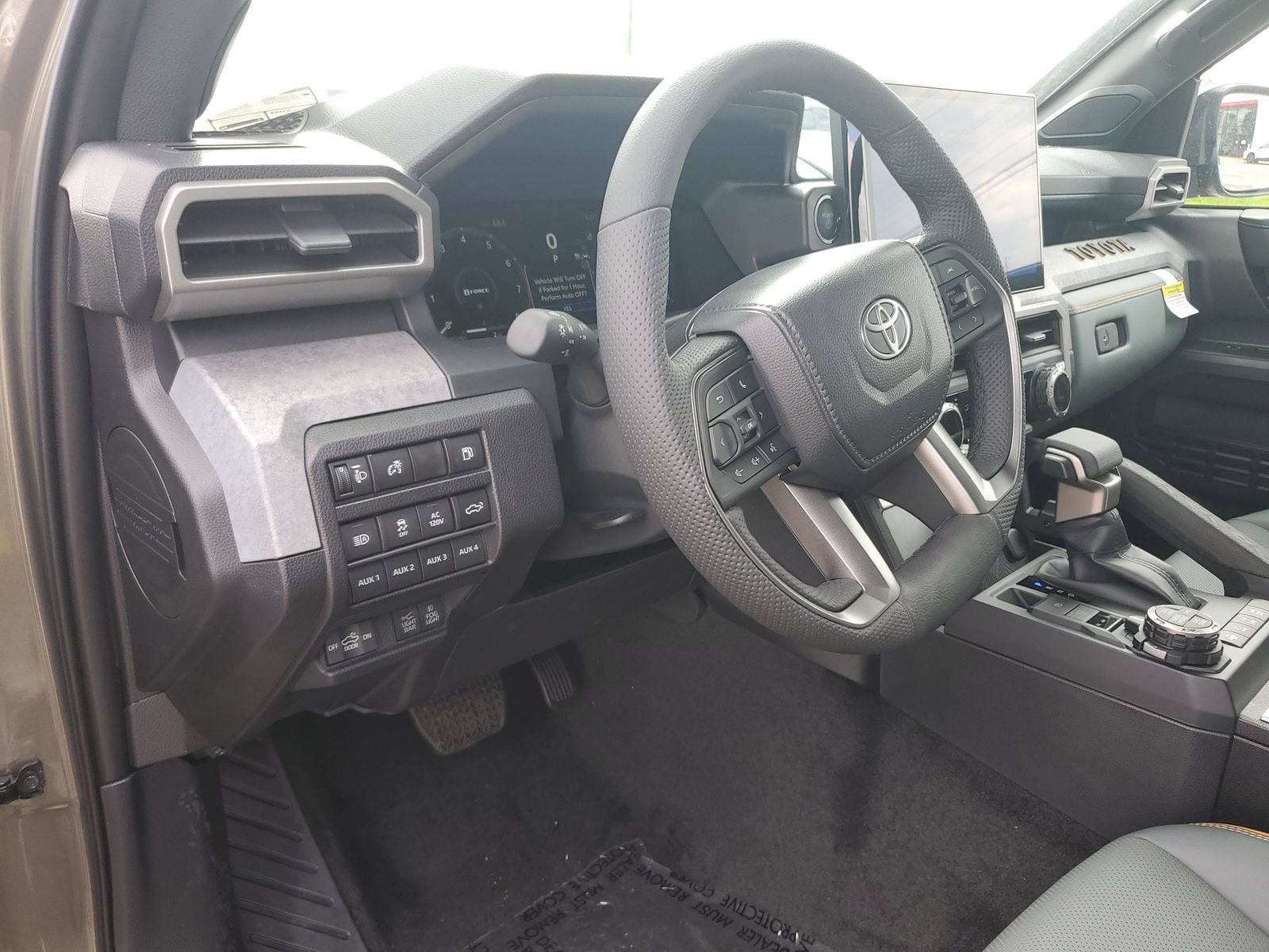 2026 Toyota Tacoma Trailhunter - Photo 17