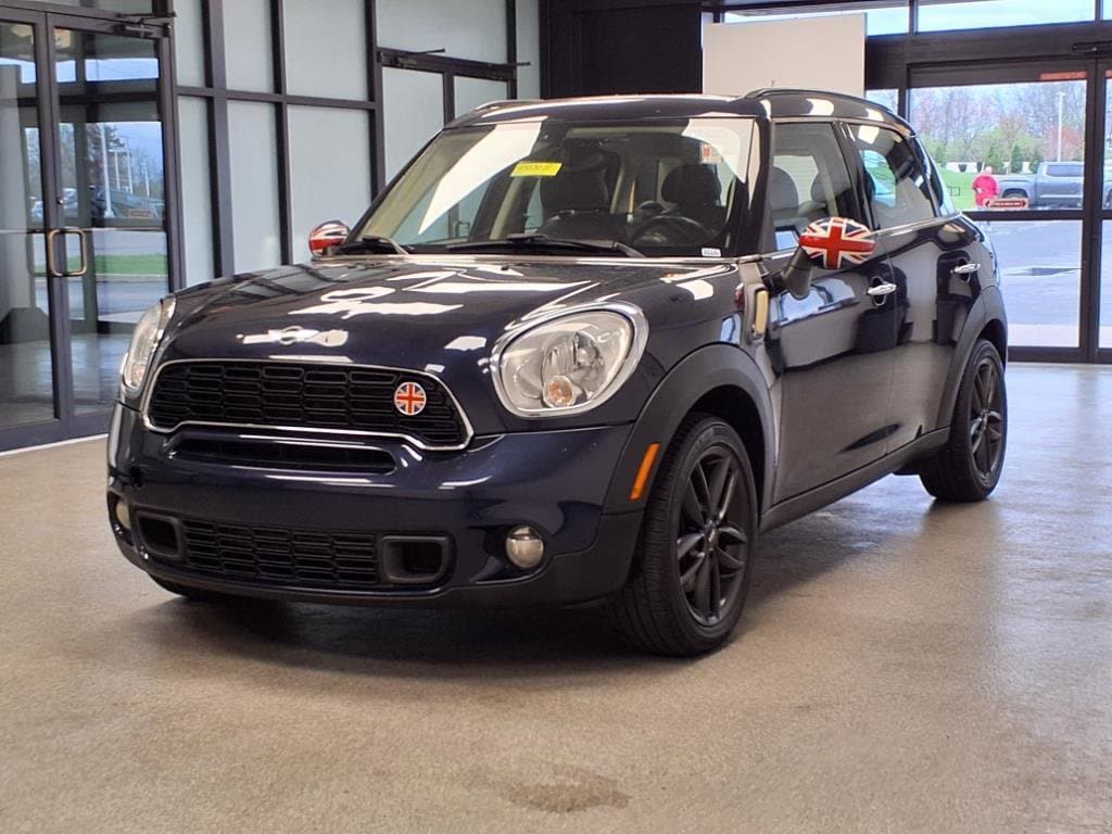 Used 2012 MINI Countryman Countryman S with VIN WMWZC3C51CWL82710 for sale in Florence, KY