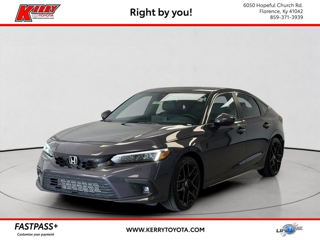 2023 Honda Civic Hatchback Sport Touring's photo