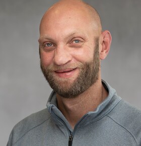 Staff member Carl Taylor from ID_f605b8