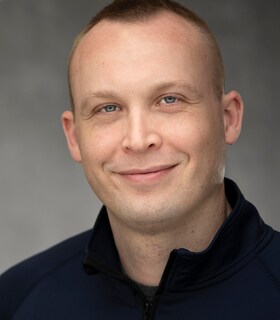 Staff member Ryan Naviaux from ID_98b9ee