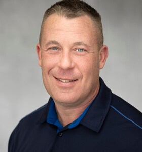 Staff member Brad Simpson from ID_98b9ee