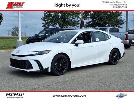 2026 Toyota Camry SE Sedan